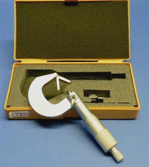 ANALOG MICROMETER MITUTOYO (7233) 