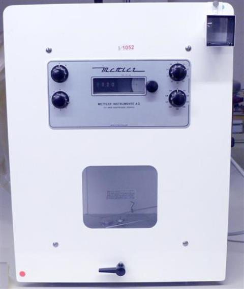 ANALYTICAL BALANCE METTLER / M5GD (1052) 