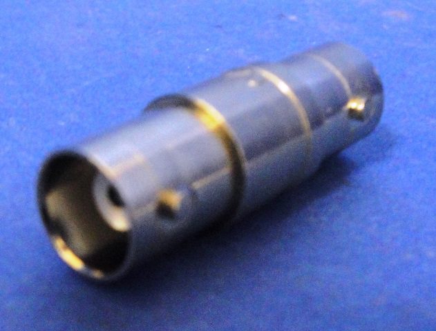 BNC FEMALE FEMALE ADAPTER, Lot of 3 9909 located at Provendum exhibition in Laussanne (the photo contains one of the item in stock) BNC FEMALE FEMALE ADAPTER, Lot of 3 (9909)