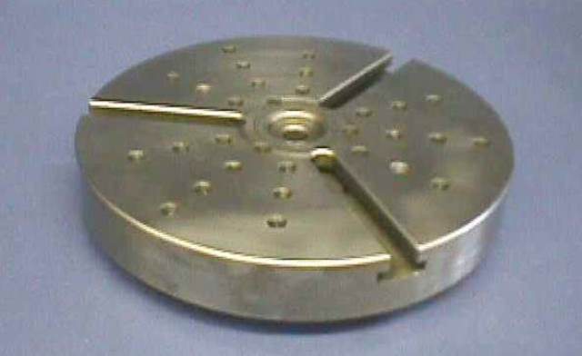 BROOCH DISK 6125 located at Provendum exhibition in Laussanne (the photo contains one of the item in stock) BROOCH DISK (6125)