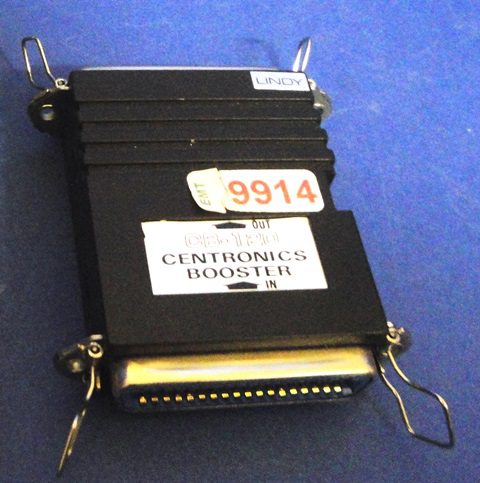 CENTRONIS LINE AMPLIFIER, Lot of 2 CENTRONICSS / CB120 9914 located at Provendum exhibition in Laussanne (the photo contains one of the item in stock) CENTRONIS LINE AMPLIFIER, Lot of 2 CENTRONICSS / CB120 (9914)