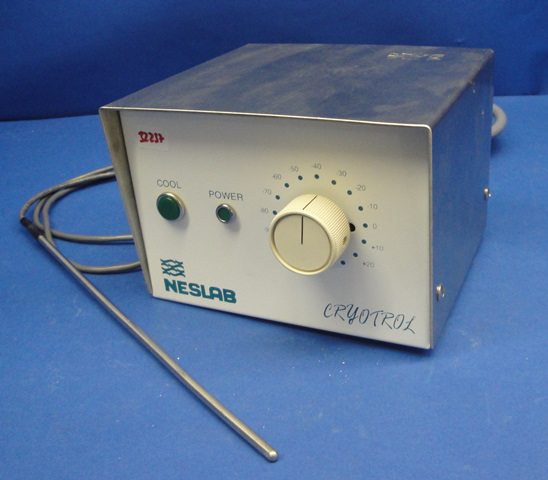 CRYOCONTROLLER NESLAB / PN 1400 32237 located at Provendum exhibition in Laussanne (the photo contains one of the item in stock) CRYOCONTROLLER NESLAB / PN 1400 (32237)