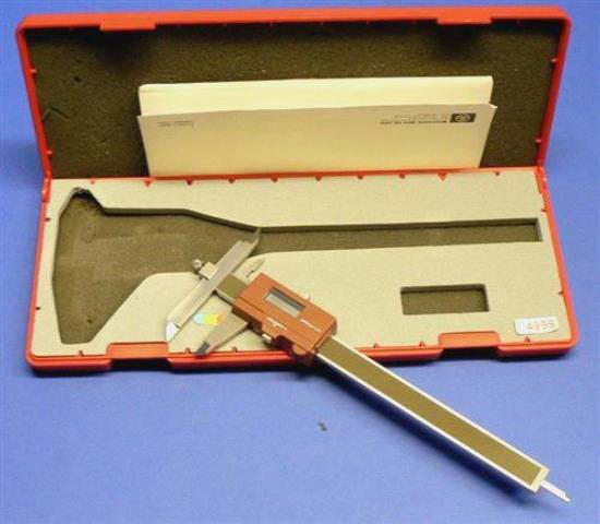 DIGITAL CALLIPER MITUTOYO / 573-101-50 4996 located at Provendum exhibition in Laussanne (the photo contains one of the item in stock) DIGITAL CALLIPER MITUTOYO / 573-101-50 (4996)