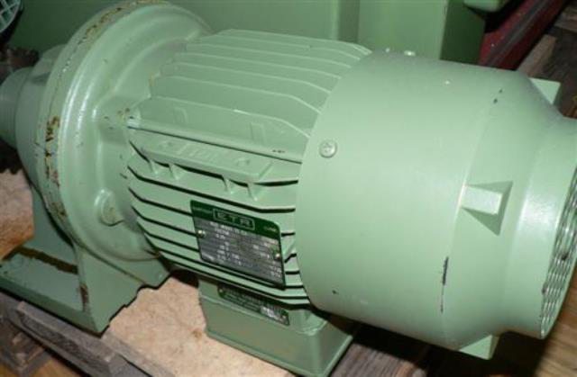 ELECTRIC MOTOR ETR-MOVIT / 71C4 9093 located at Provendum exhibition in Laussanne (the photo contains one of the item in stock) ELECTRIC MOTOR ETR-MOVIT / 71C4 (9093)