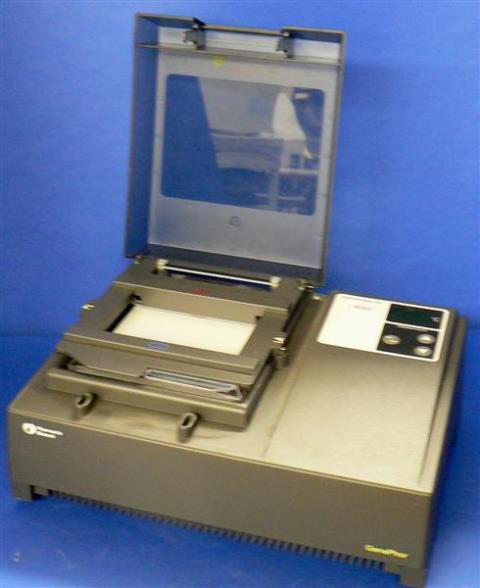 ELECTROPHORESIS UNIT PHARMACIA BIOTECH GE HEALTHCARE / GENEPHOR (9068) 