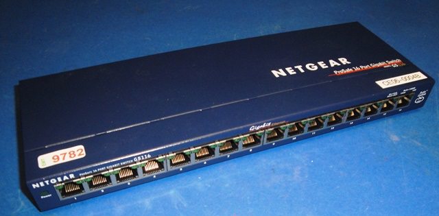 ETHERNET GIGABIT SWITCH NETGEAR / PROSAFE 16 PORT GIGABIT SWITCH GS116 9782 located at Provendum exhibition in Laussanne (the photo contains one of the item in stock) ETHERNET GIGABIT SWITCH NETGEAR / PROSAFE 16 PORT GIGABIT SWITCH GS116 (9782)