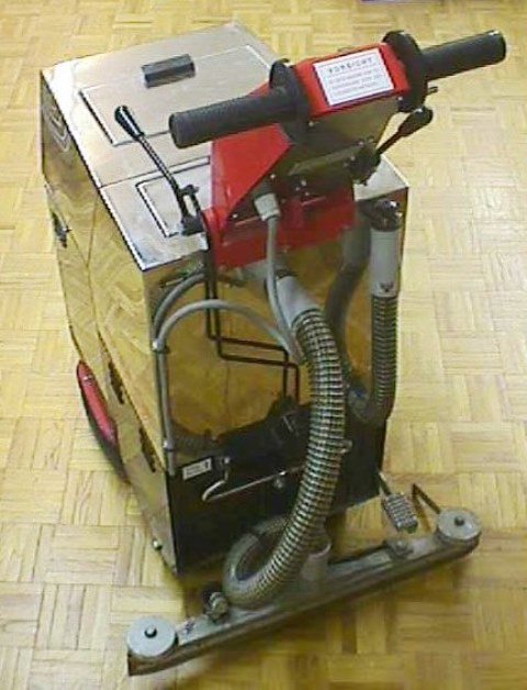 FLOOR CLEANER COMAC / LB 17 2019 located at Provendum exhibition in Laussanne (the photo contains one of the item in stock) FLOOR CLEANER COMAC / LB 17 (2019)