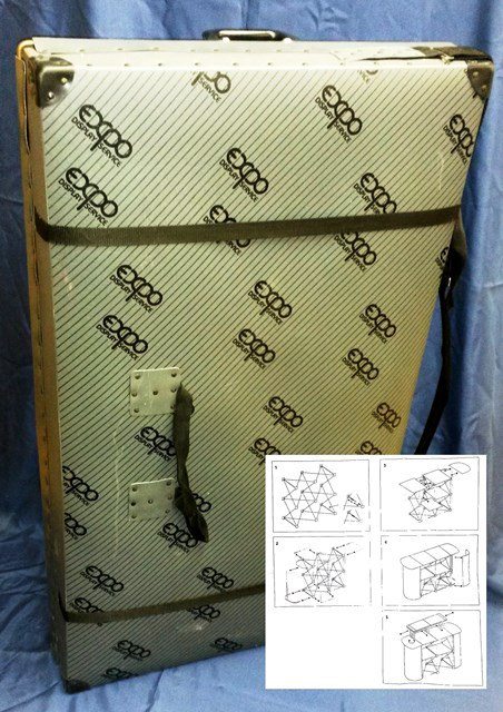 FOLDABLE COUNTER EXHIBITION EXPO DISPLAY SERVICE / COUNTERFIX 9925 located at Provendum exhibition in Laussanne (the photo contains one of the item in stock) FOLDABLE COUNTER EXHIBITION EXPO DISPLAY SERVICE / COUNTERFIX (9925)