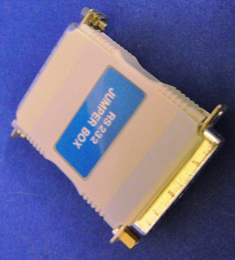GENDER RS-232 ADAPTER, Lot of 10 ROLINE 9866 located at Provendum exhibition in Laussanne (the photo contains one of the item in stock) GENDER RS-232 ADAPTER, Lot of 10 ROLINE (9866)