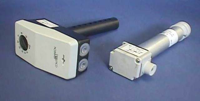 HYGROSTAT JOHNSON CONTROL SYSTEMS / HC-1240-7000 74760 located at Provendum exhibition in Laussanne (the photo contains one of the item in stock) HYGROSTAT JOHNSON CONTROL SYSTEMS / HC-1240-7000 (74760)