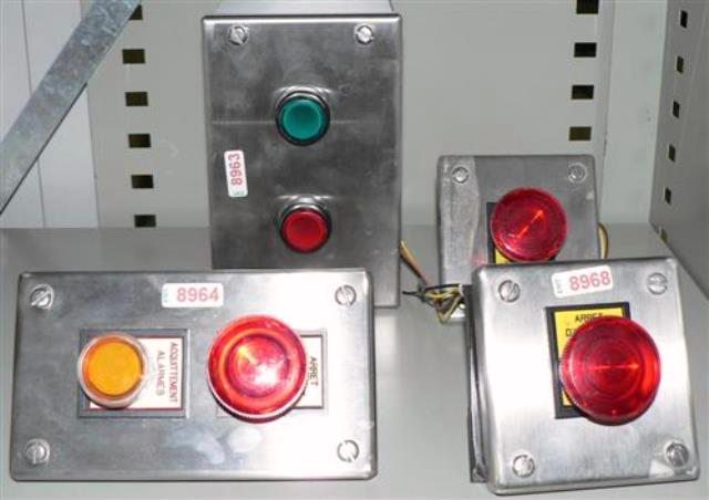 LIGHTED SWITCH BUTTON 8968 located at Provendum exhibition in Laussanne (the photo contains one of the item in stock) LIGHTED SWITCH BUTTON (8968)