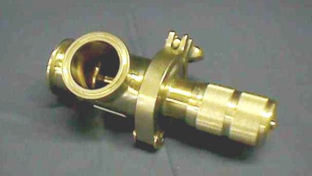 MANUAL MICROMETER VALVE, Lot of 2 ALFA LAVAL / TRI FLO 171-10M-90-2-316L-E 70294 located at Provendum exhibition in Laussanne (the photo contains one of the item in stock) MANUAL MICROMETER VALVE, Lot of 2 ALFA LAVAL / TRI FLO 171-10M-90-2-316L-E (70294)