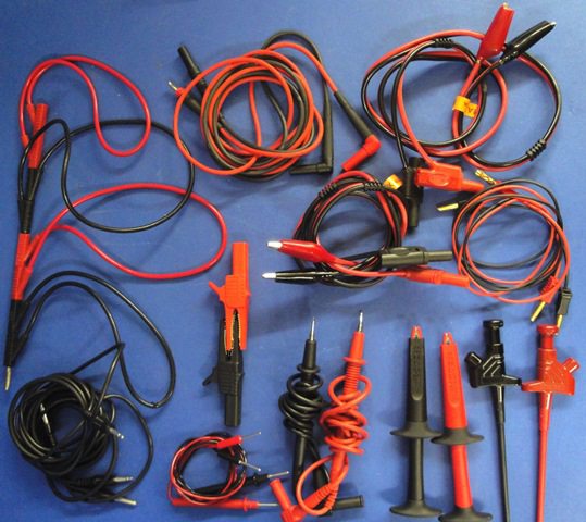 MESURING CABLE FLUKE 8991 located at Provendum exhibition in Laussanne (the photo contains one of the item in stock) MESURING CABLE FLUKE (8991)
