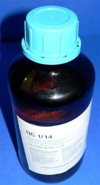 MINERAL OIL VACUUM PUMP, Lot of 2 LEYBOLD / NC 1-14 8951 located at Provendum exhibition in Laussanne (the photo contains one of the item in stock) MINERAL OIL VACUUM PUMP, Lot of 2 LEYBOLD / NC 1-14 (8951)