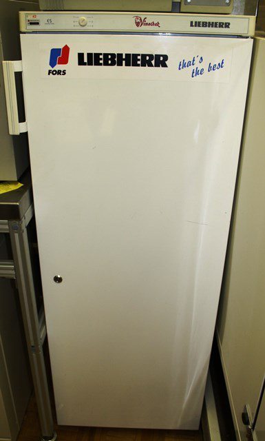 MULTIZONE REFRIGERATED CUPBOARD LIEBHERR / VINOTHEK (42) 