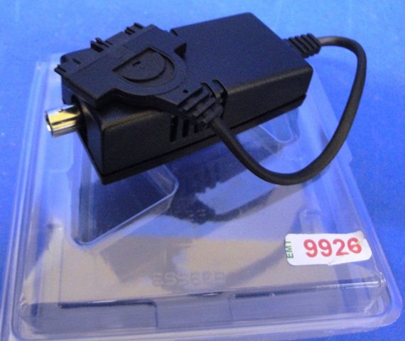 PCMCIA BNC ADAPTER 9926 located at Provendum exhibition in Laussanne (the photo contains one of the item in stock) PCMCIA BNC ADAPTER (9926)