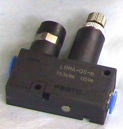 PRESSURE REDUCER, Lot of 10 FESTO / 153496 LRMA-QS-6 (73608) 