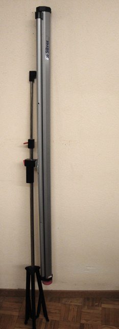 PROJECTION SCREEN SILVER 3005 located at Provendum exhibition in Laussanne (the photo contains one of the item in stock) PROJECTION SCREEN SILVER (3005)