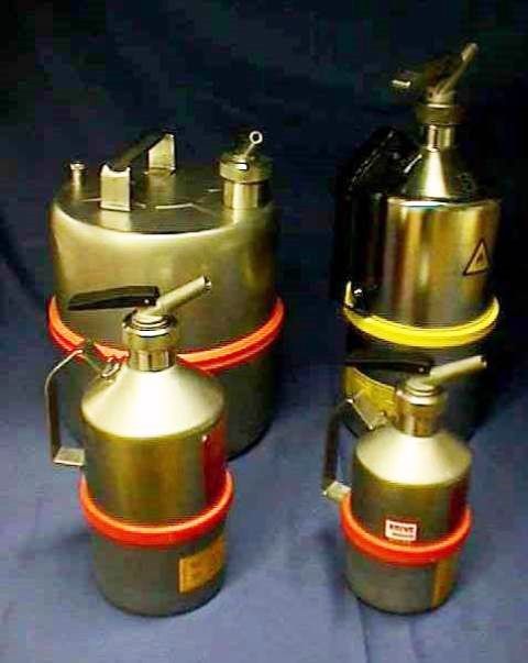 SAFETY LIQUID CONTAINER DUPERTHAL 9702 located at Provendum exhibition in Laussanne (the photo contains one of the item in stock) SAFETY LIQUID CONTAINER DUPERTHAL (9702)