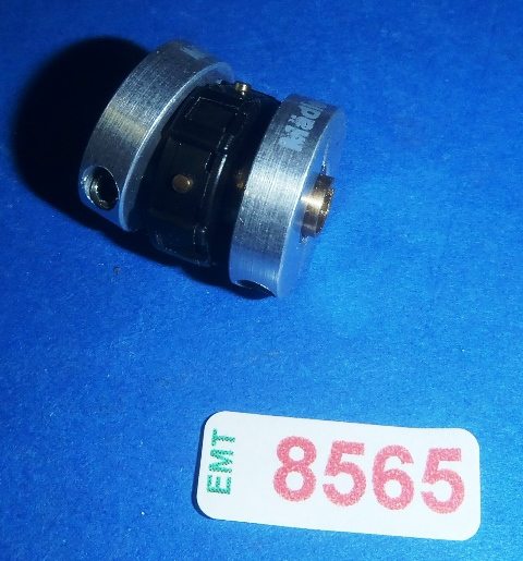 SLIDING DISK COUPLING, Lot of 8 HUCO / 201.18 8565 located at Provendum exhibition in Laussanne (the photo contains one of the item in stock) SLIDING DISK COUPLING, Lot of 8 HUCO / 201.18 (8565)