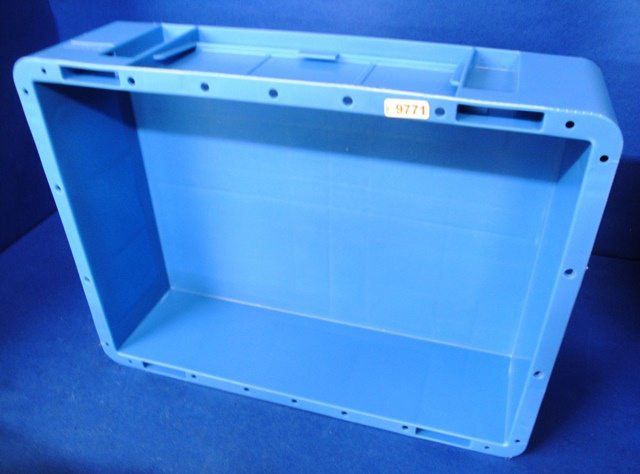 STACKABLE STORAGE BOX, Lot of 15 KEISER-KRAFT 9963 located at Provendum exhibition in Laussanne (the photo contains one of the item in stock) STACKABLE STORAGE BOX, Lot of 15 KEISER-KRAFT (9963)