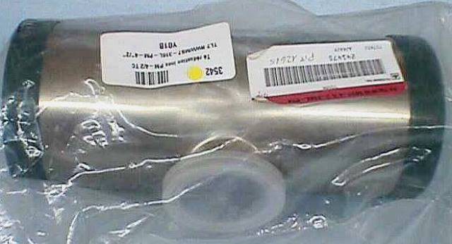 STAINLESS STEEL T-CONNECTOR, Lot of 2 ALFA LAVAL / TL7 RWWMS7-316L-PM-4-2 73542 located at Provendum exhibition in Laussanne (the photo contains one of the item in stock) STAINLESS STEEL T-CONNECTOR, Lot of 2 ALFA LAVAL / TL7 RWWMS7-316L-PM-4-2 (73542)
