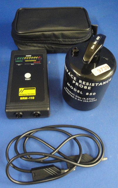 SURFACE OHMMETER WOLFANG WARMBIER / SRM-110 9739 located at Provendum exhibition in Laussanne (the photo contains one of the item in stock) SURFACE OHMMETER WOLFANG WARMBIER / SRM-110 (9739)