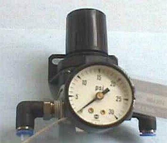 VACUUM REGULATOR SMC / NAR2000-N02 20011 located at Provendum exhibition in Laussanne (the photo contains one of the item in stock) VACUUM REGULATOR SMC / NAR2000-N02 (20011)