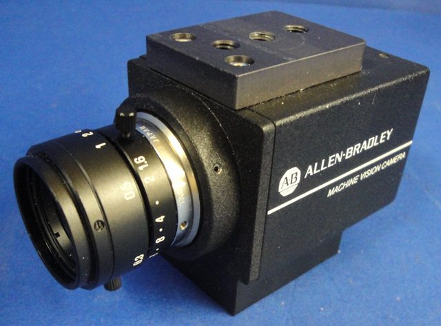 VISION CAMERA ALLEN BRADLEY / 2801-YF AC 8976 located at Provendum exhibition in Laussanne (the photo contains one of the item in stock) VISION CAMERA ALLEN BRADLEY / 2801-YF AC (8976)