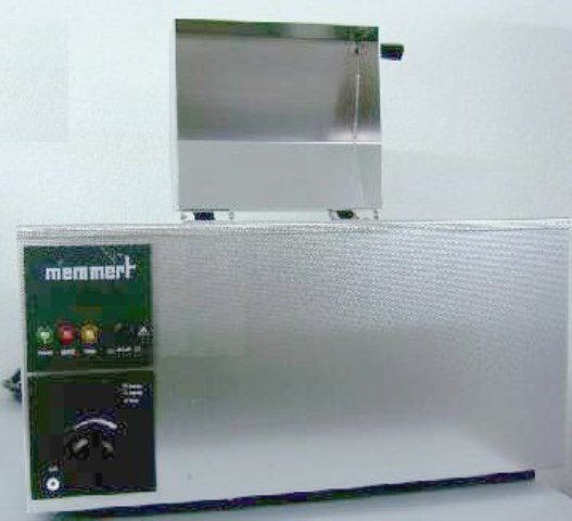 WATER HEATING BATH MEMMERT / WB 7 32207 located at Provendum exhibition in Laussanne (the photo contains one of the item in stock) WATER HEATING BATH MEMMERT / WB 7 (32207)