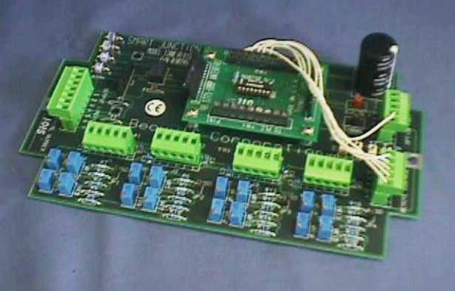 WEIGHT CONVERTER TRANSMITTER BEOWULF CORPORATION / SMART JUNCTION BOX 1200 REVISION E 70597 located at Provendum exhibition in Laussanne (the photo contains one of the item in stock) WEIGHT CONVERTER TRANSMITTER BEOWULF CORPORATION / SMART JUNCTION BOX 1200 REVISION E (70597)