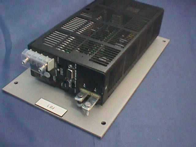 ALIMENTATION STABILISEE UPS LAMBDA COUTANT / LZS 150-3 75696 en exposition chez Provendum à Lausanne (la photo contient un des exemplaires en stock) ALIMENTATION STABILISEE UPS LAMBDA COUTANT / LZS 150-3 (75696)