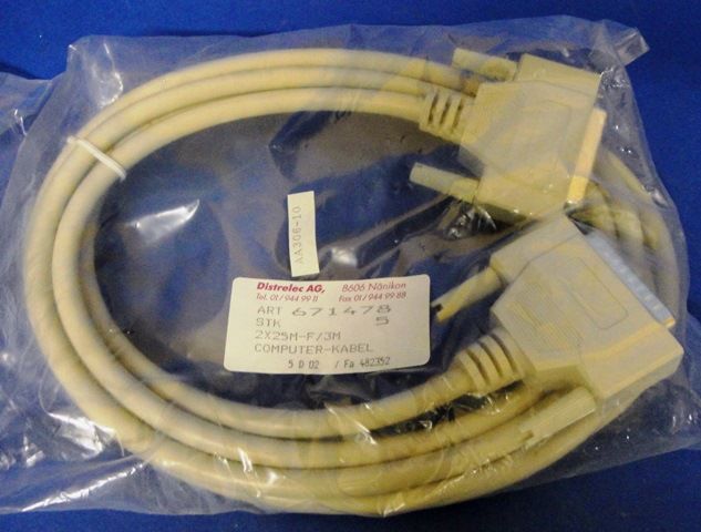 CABLE MALE FEMALE DB25, Lot de 6 ROLINE 9887 en exposition chez Provendum à Lausanne (la photo contient un des exemplaires en stock) CABLE MALE FEMALE DB25, Lot de 6 ROLINE (9887)