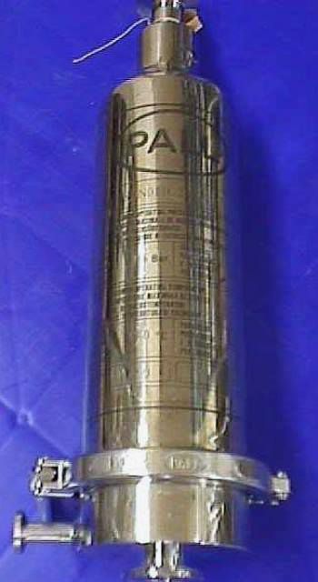 CARTER INOX FILTRE PALL / SAN011G2767 75042 en exposition chez Provendum à Lausanne (la photo contient un des exemplaires en stock) CARTER INOX FILTRE PALL / SAN011G2767 (75042)
