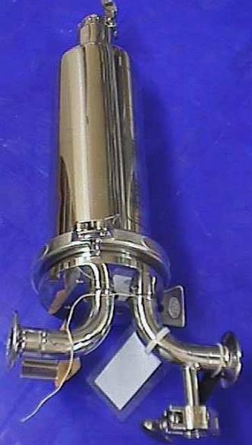 CARTER INOX FILTRE PALL / SASM011G2138A 70514 en exposition chez Provendum à Lausanne (la photo contient un des exemplaires en stock) CARTER INOX FILTRE PALL / SASM011G2138A (70514)