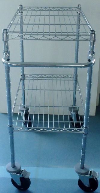 CHARIOT GRILLAGE BAS KEISER-KRAFT / 940308 1311 en exposition chez Provendum à Lausanne (la photo contient un des exemplaires en stock) CHARIOT GRILLAGE BAS KEISER-KRAFT / 940308 (1311)