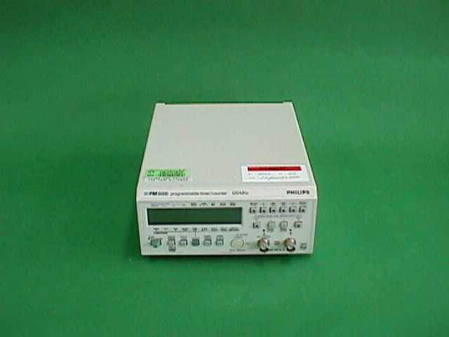 COMPTEUR TIMER PROGRAMMABLE PHILIPS / PM 6666 17 (4622) 