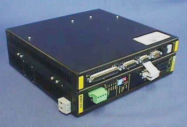 CONTROLLEUR CPU MULTI AXE MOTEUR PAS PAS BERGER POSITEC / WDP3-314 71860 en exposition chez Provendum à Lausanne (la photo contient un des exemplaires en stock) CONTROLLEUR CPU MULTI AXE MOTEUR PAS PAS BERGER POSITEC / WDP3-314 (71860)