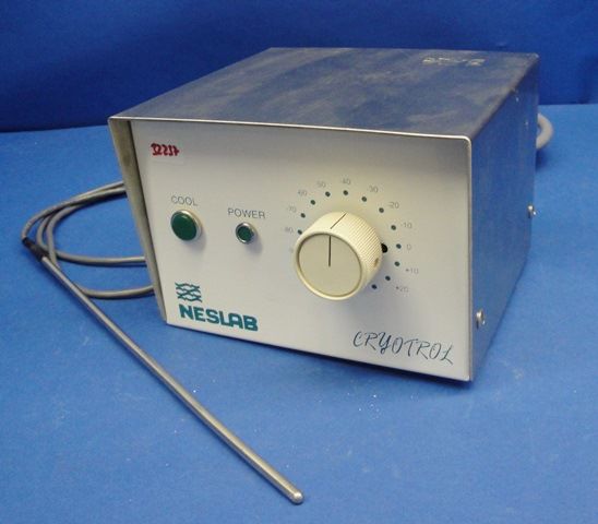 CRYOCONTROLLER NESLAB / PN 1400 (32237) 