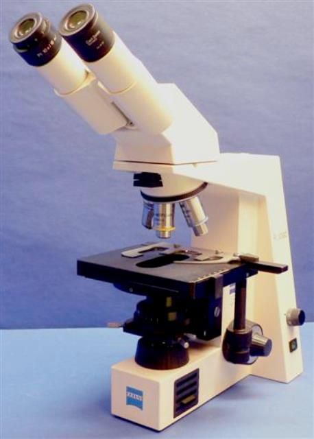 MICROSCOPE BINOCULAIRE ZEISS / AXIOLAB RE (31509) 