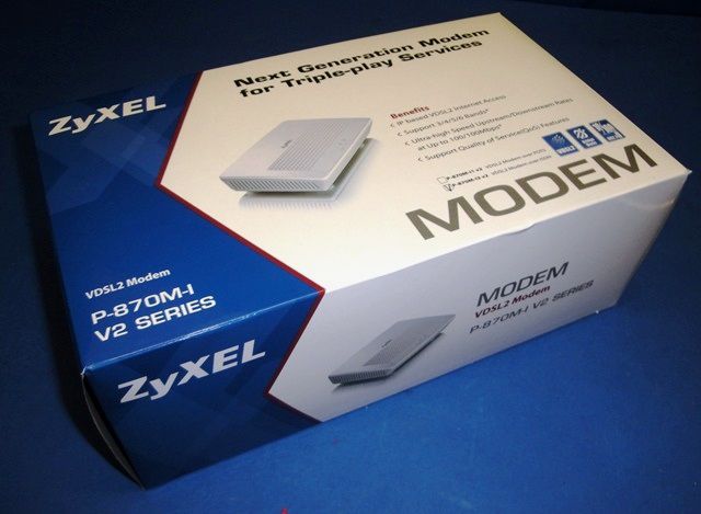 MODEM DSL ZYXEL / P-870M-I V2 9786 en exposition chez Provendum à Lausanne (la photo contient un des exemplaires en stock) MODEM DSL ZYXEL / P-870M-I V2 (9786)