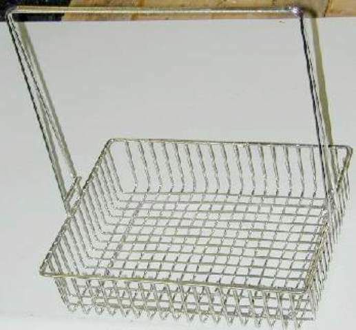 PANIER INOX, Lot de 6 32408 en exposition chez Provendum à Lausanne (la photo contient un des exemplaires en stock) PANIER INOX, Lot de 6 (32408)