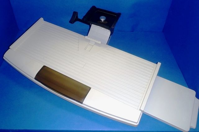 PORTE CLAVIER, Lot de 2 ELABO 8621 en exposition chez Provendum à Lausanne (la photo contient un des exemplaires en stock) PORTE CLAVIER, Lot de 2 ELABO (8621)