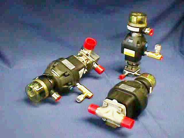 VANNE MEMBRANE PNEUMATIQUE, Lot de 2 ITT / 1-F-428-9-4-R2-36-A208 72088 en exposition chez Provendum à Lausanne (la photo contient un des exemplaires en stock) VANNE MEMBRANE PNEUMATIQUE, Lot de 2 ITT / 1-F-428-9-4-R2-36-A208 (72088)