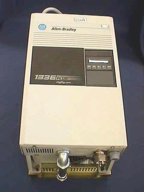 VARIATEUR FREQUENCE VFD ALLEN BRADLEY / 1336S-B015-AE-DE4 75993 en exposition chez Provendum à Lausanne (la photo contient un des exemplaires en stock) VARIATEUR FREQUENCE VFD ALLEN BRADLEY / 1336S-B015-AE-DE4 (75993)