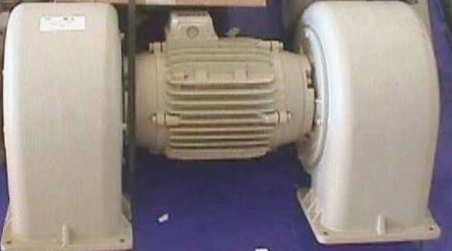 VENTILATEUR BASSE PRESSION ELEKTROR / 2D07 512-0721-58101 24265 en exposition chez Provendum à Lausanne (la photo contient un des exemplaires en stock) VENTILATEUR BASSE PRESSION ELEKTROR / 2D07 512-0721-58101 (24265)